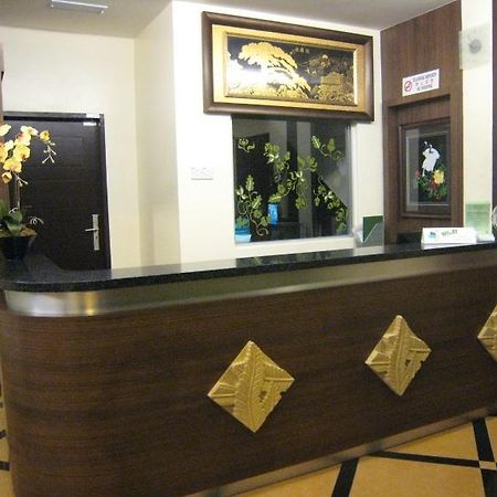 Tropicana Inn Sitiawan Eksteriør bilde
